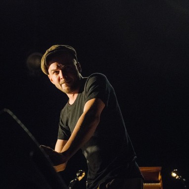 review: Nils Frahm - 15/02 - AFAS Live Nils Frahm