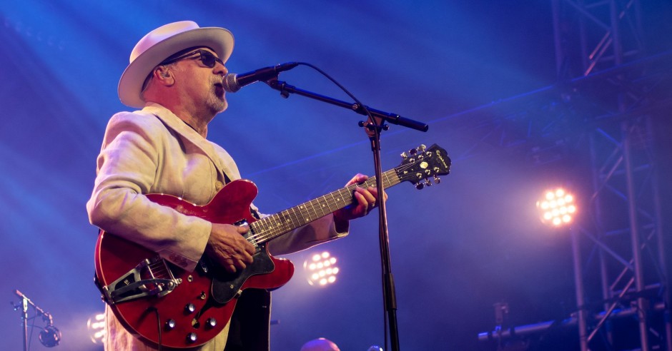 Bekijk de Ribs & Blues 2022 foto's