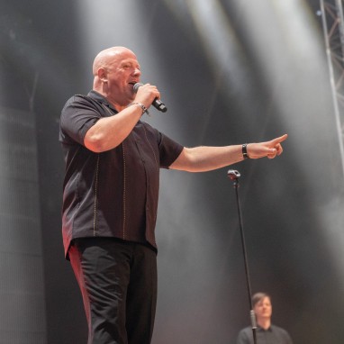 vnv Nation