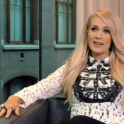 Video: Carrie Underwood verwerkt moeilijke periode op 'Cry Pretty'