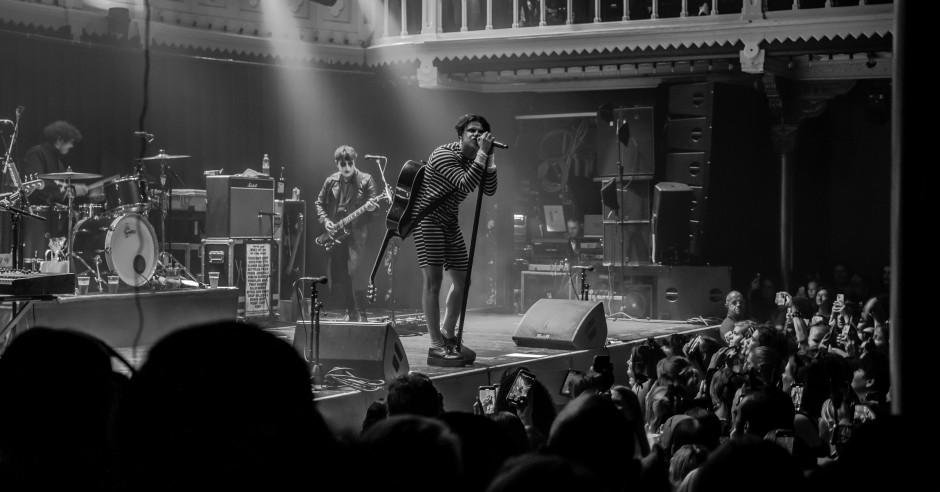 Bekijk de Yungblud - 31/10 - Paradiso foto's