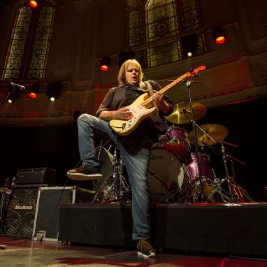 review: Walter Trout - 23/11 - Paradiso Walter Trout