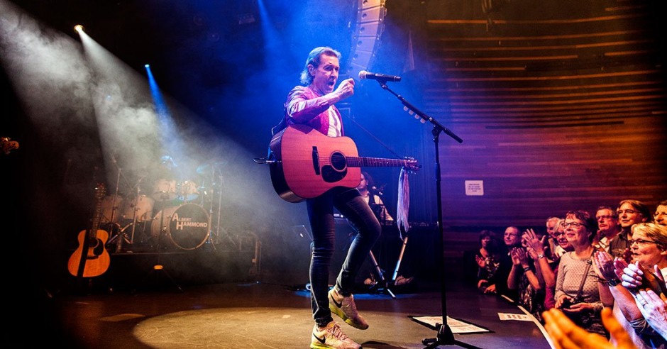 Festivalinfo review: Albert Hammond & band - 24/11 - Mezz