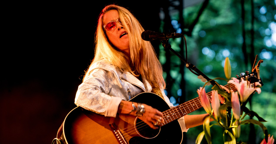 Festivalinfo review: Heather Nova - 06/06 - Openluchttheater De Goffert