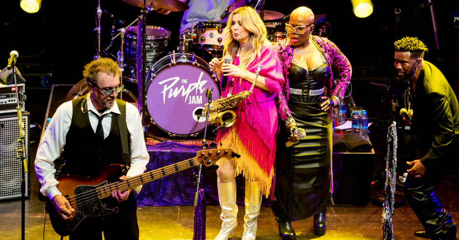 Bekijk de Candy Dulfer Presents The Purple Jam - 21/04 - TivoliVredenburg foto's