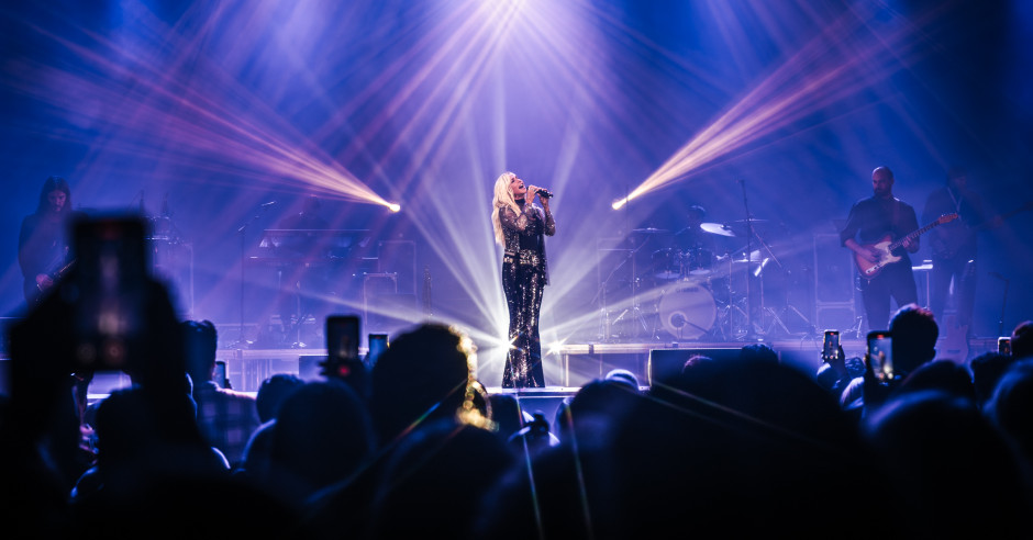 Festivalinfo review: Anna Vissi - 21/10 - AFAS Live