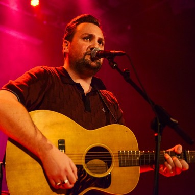 review: Tim Knol - 17/03 - TivoliVredenburg Tim Knol