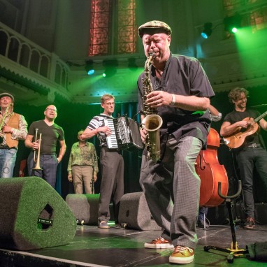review: Amsterdam Klezmer Band - 08/09 - Paradiso Amsterdam Klezmer Band