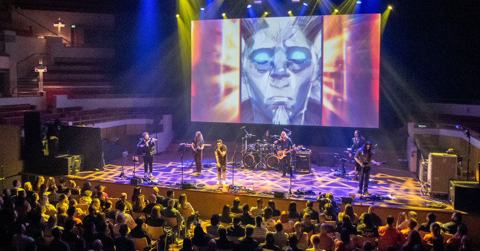 Festivalinfo review: Bear McCreary - 26/04 - TivoliVredenburg
