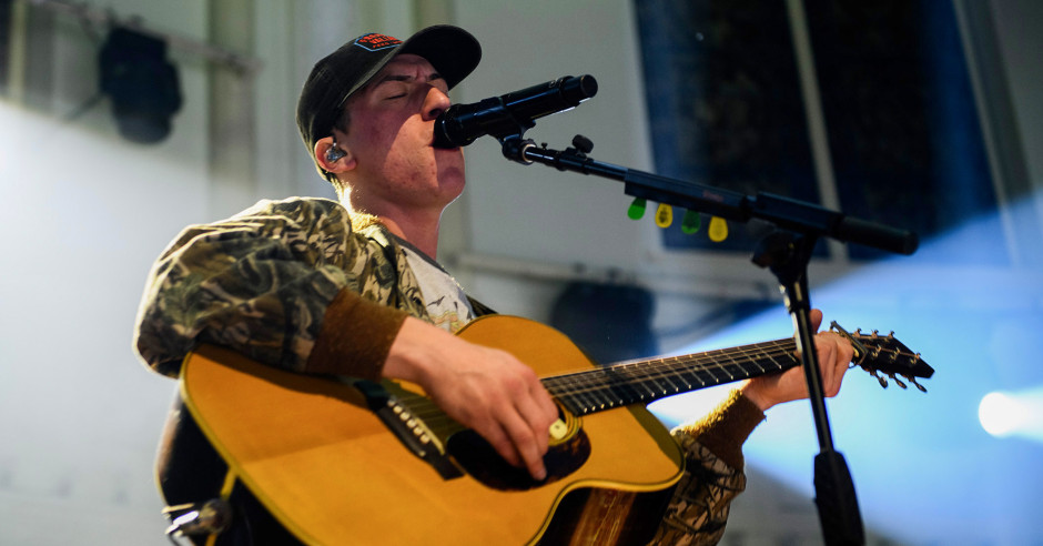 Festivalinfo review: Sam Barber - 05/03 - Paradiso