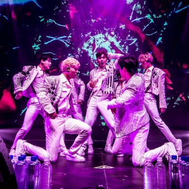 review: Monsta X - 20/06 - AFAS Live Monsta X
