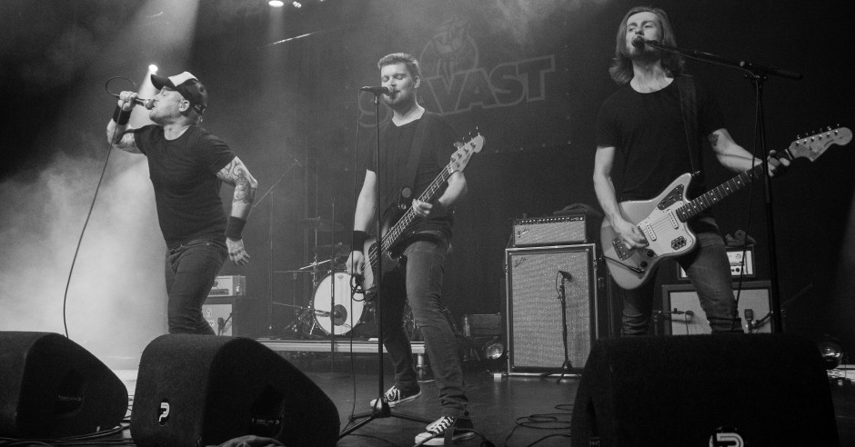Bekijk de Stavast - 10/03 - Grenswerk foto's