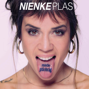 Nienke Plas Medeplichtig