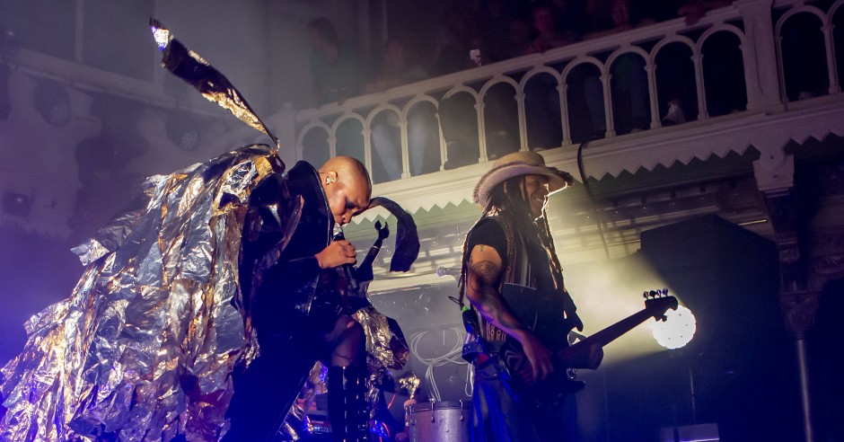 Bekijk de Skunk Anansie - 06/09 - Paradiso foto's