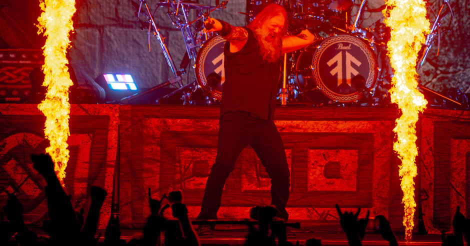 Bekijk de Amon Amarth - 20/10 - Mainstage foto's