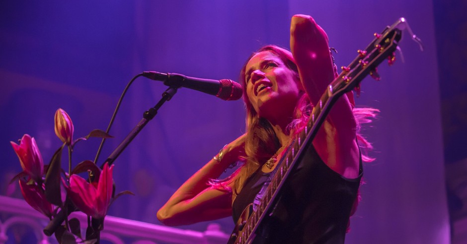 Bekijk de Heather Nova - 29/10 - Paradiso foto's