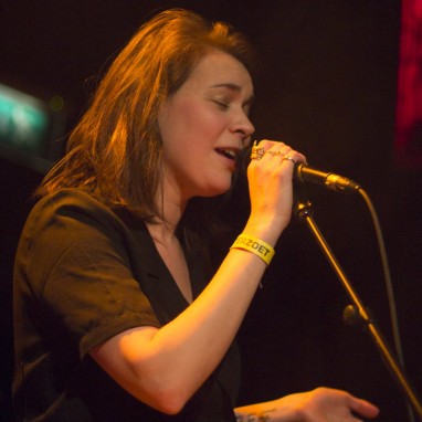 review: Rachèl Louise - 17/03 - Bitterzoet Rachèl Louise