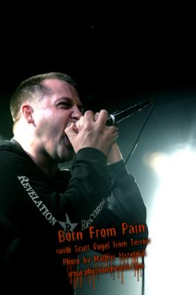 Hell On Earth Tour Doornroosje gebruiker foto - Born From Pain