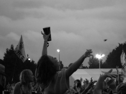 Converse Lowlands Festivalreporter actie 2011 gebruiker foto - Andrew White (Kaiser Chiefs)