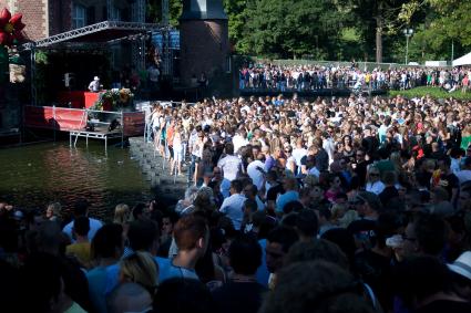 Castle Of Love, Outdoor Deluxe 2009 gebruiker foto - feesstemming