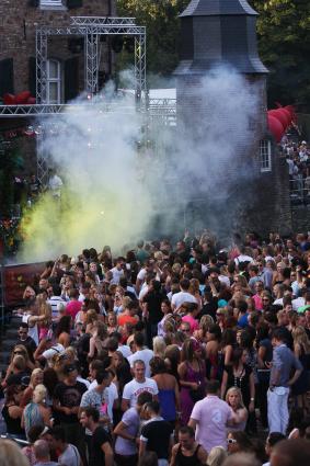 Castle Of Love, Outdoor Deluxe 2009 gebruiker foto - Rode Kruis team