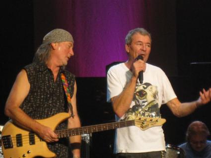 Deep Purple Heineken Music Hall gebruiker foto - Roger Glover,Ian Gillan & Steve Morse