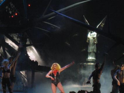 Lady Gaga Gelredome gebruiker foto - Paparazzi