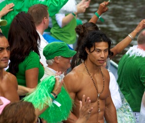 Gay Pride Amsterdam 2010 gebruiker foto - billen