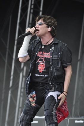 Sweden Rock 2011 gebruiker foto - DUFF MCKAGAN\'S LOADED