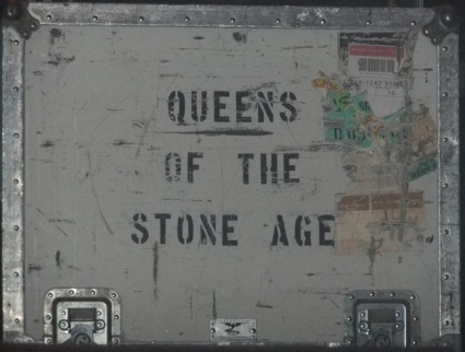 Queens Of The Stone Age De Oosterpoort gebruiker foto - 000 dean closeup
